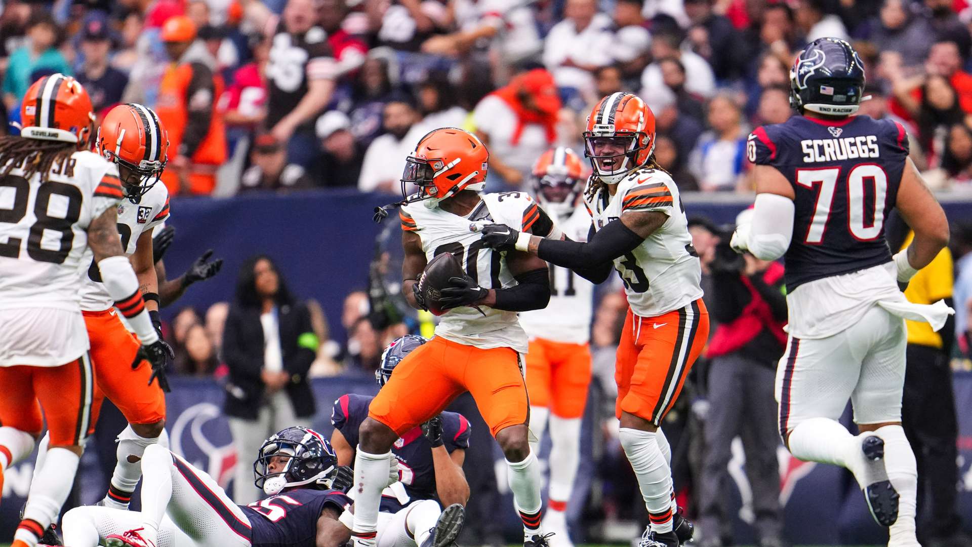 项备受瞩目 项备受瞩目